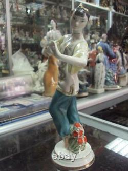 Ballerina Chinese girl Tao Hoa Verbilki Soviet russian porcelain figurine 2277u