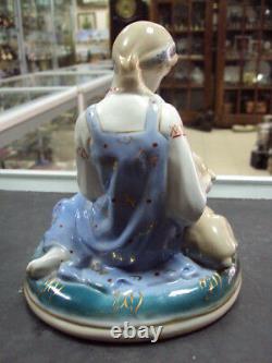 Fairy tale characters russian girl Gzhel Vintage USSR porcelain figurine 8894u