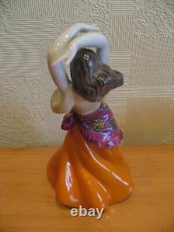 Gypsy Dancer woman lady girl in folk dress Soviet porcelain figurine 2106u