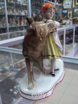 Little Red Riding Hood and Wolf German porcelain figurine Weiss Kuhnert 9131uu