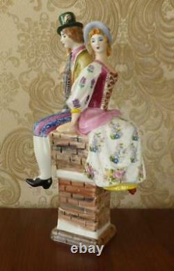 Shepherdess and the chimney sweep from the Tale Russian porcelain figurine 4540u